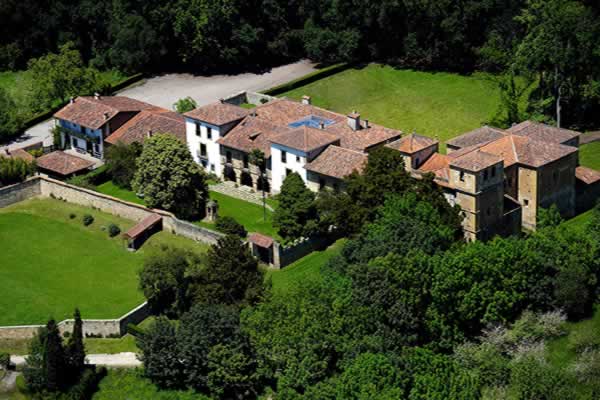 Alquiler Palacio de Meres